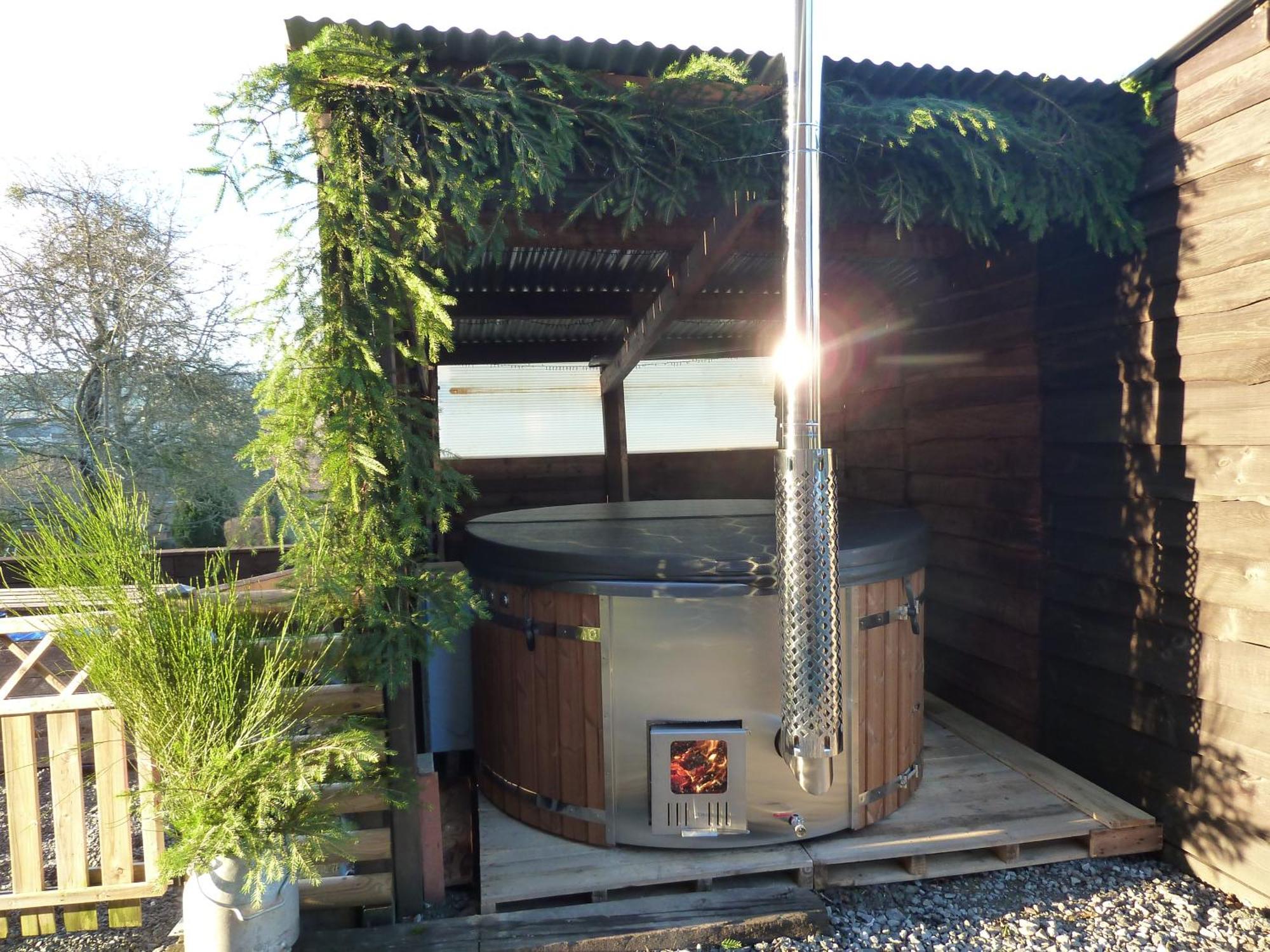 'Chez Lulu' - Gîte de charme en Ardennes avec grande terrasse fermée Nassogne Esterno foto