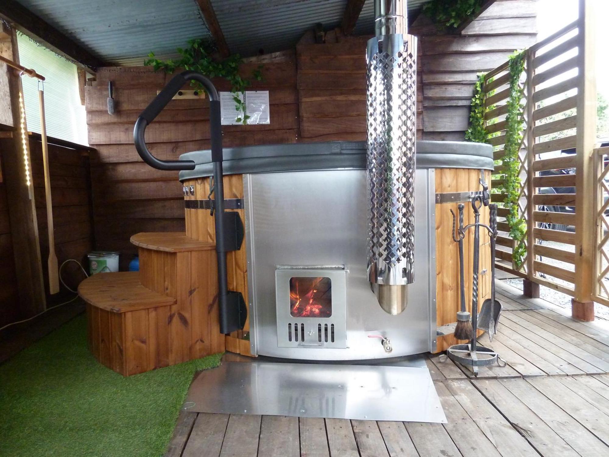 'Chez Lulu' - Gîte de charme en Ardennes avec grande terrasse fermée Nassogne Esterno foto